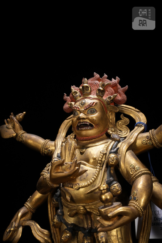 清乾隆 宫廷  铜鎏金六臂白玛哈嘎拉财神 - 图6